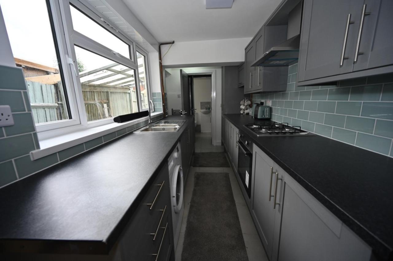 Kunda House Galton Bridge Hotel เบอร์มิงแฮม ภายนอก รูปภาพ